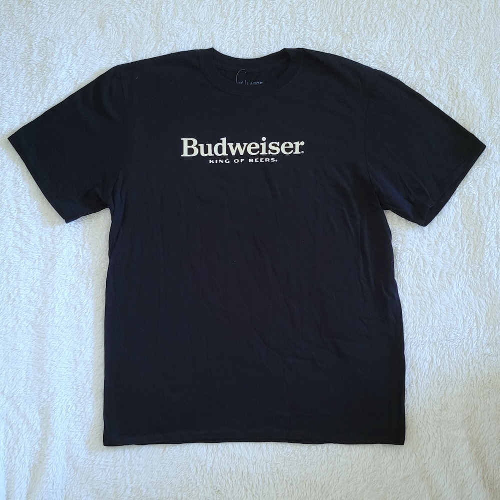 Brew🍺 City🏙 Budweiser Graphic Tee👕 - NWT - Picture 7 of 12